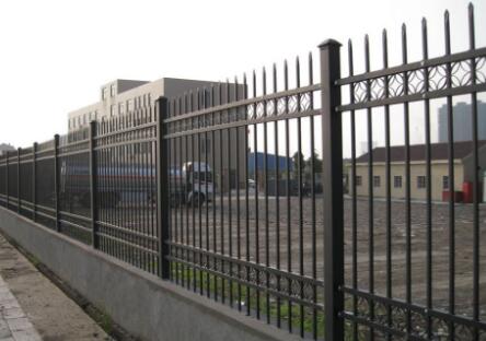 你家的陽臺護欄夠安全嗎？