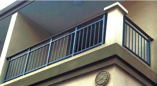 鋅鋼陽臺護欄圖片
