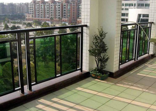 陽臺護欄工藝技術成熟,款式多樣