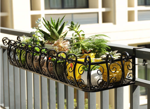 鐵藝陽臺護欄效果圖