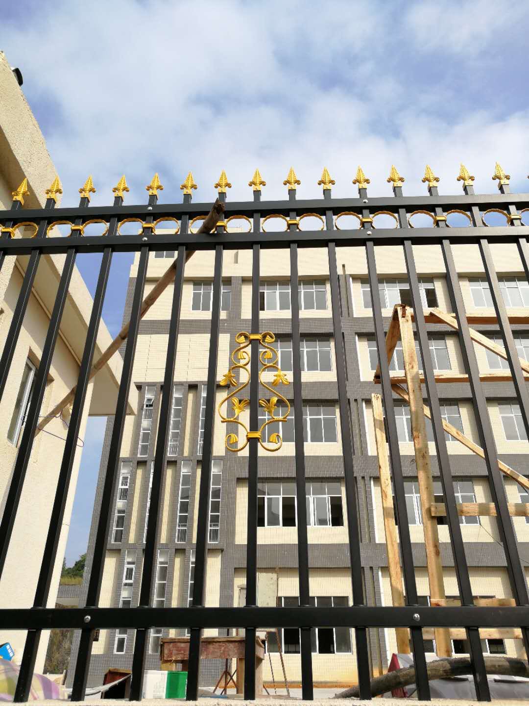 柵欄圍欄裝修效果圖